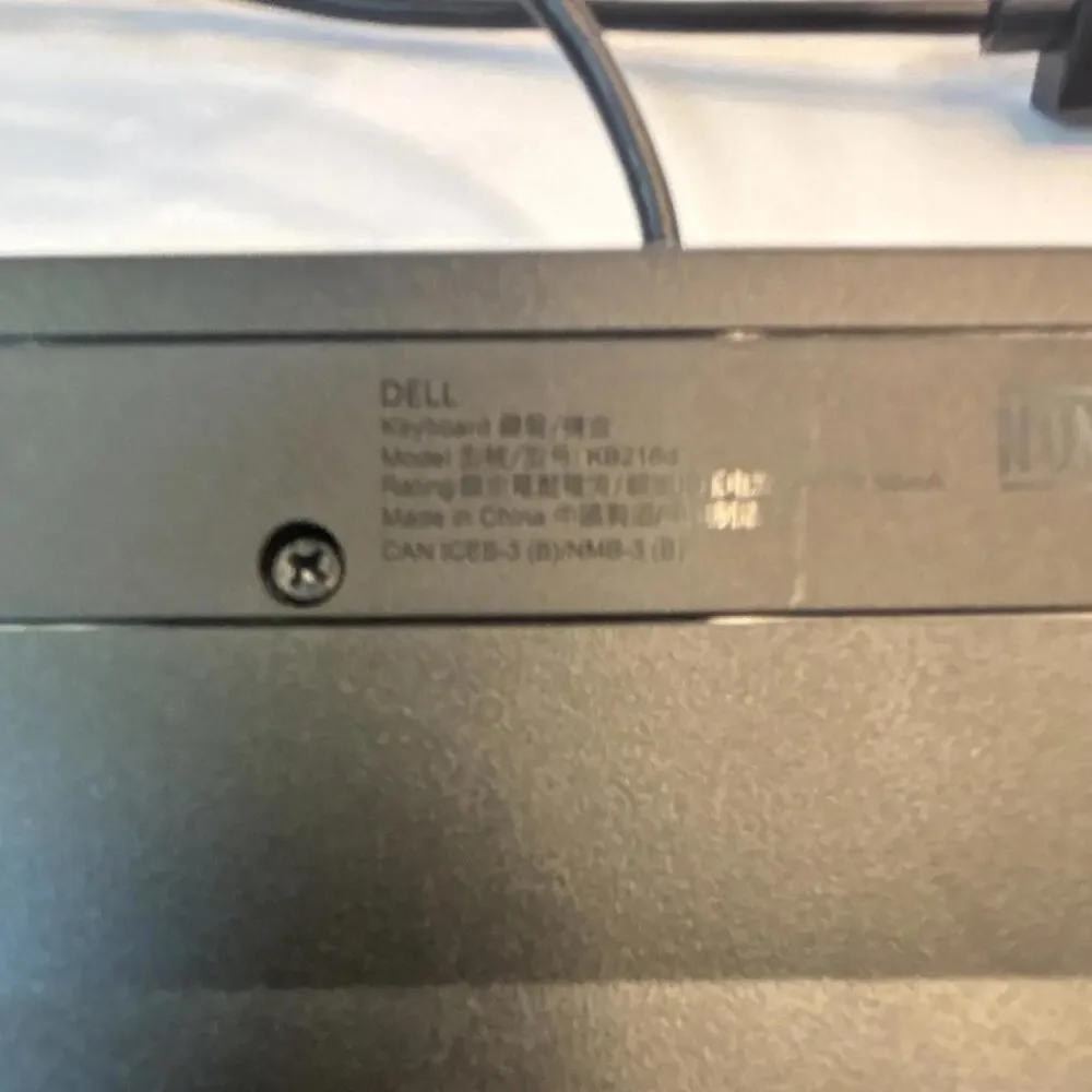 Dell Wired USB Standard Plug‎ & Play Keyboard English